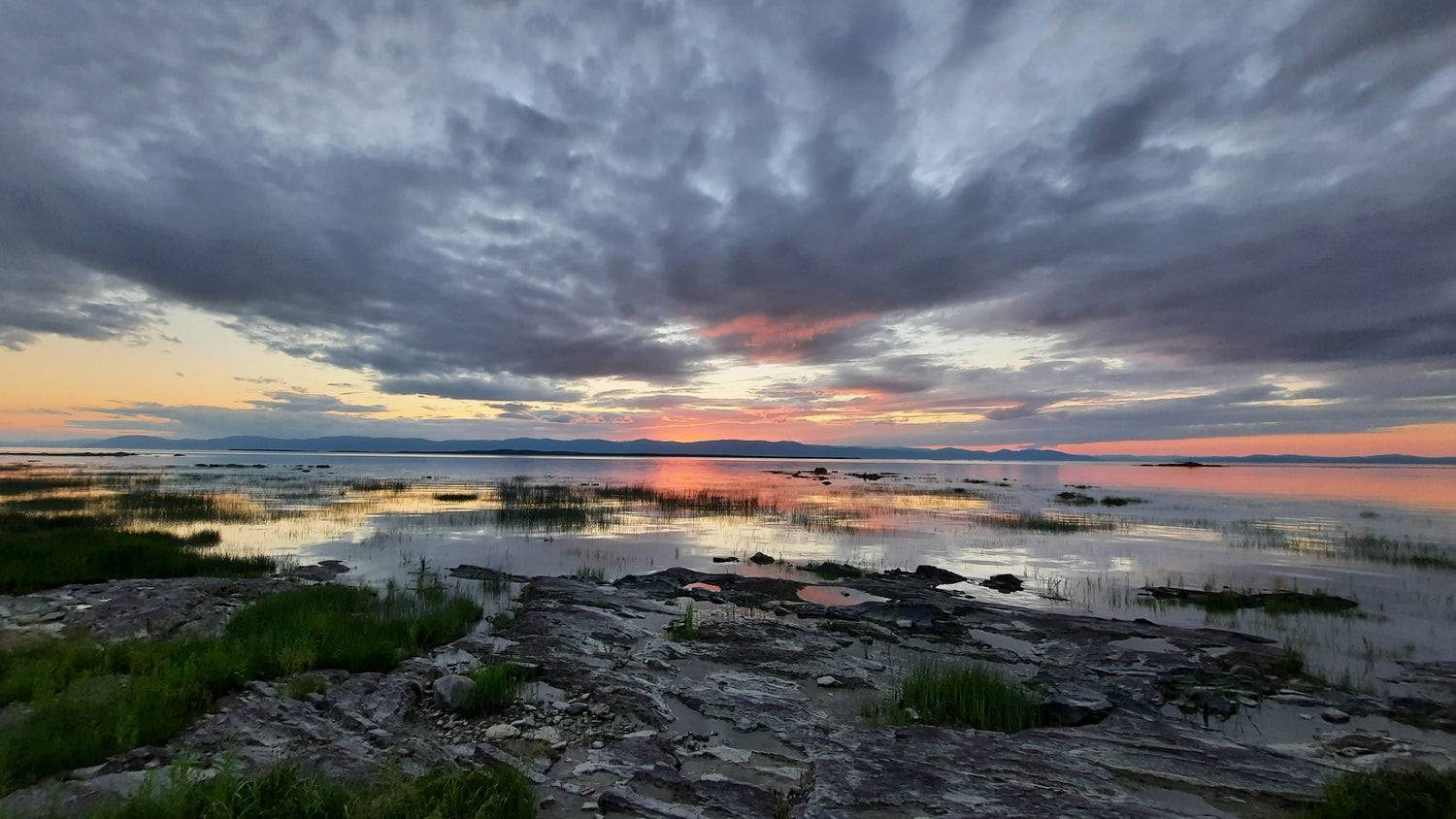 Coucher De Soleil Du 28 Juin 2021 (Jour 6) Fleuve St-Laurent