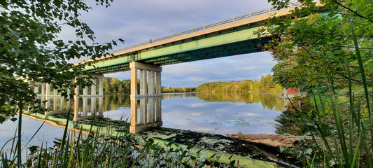 11 Septembre 2021 18H06 (Vue K1) Rivière Magog Sherbrooke. Pont Jacques Cartier