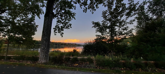 Crépuscule Du 24 Septembre 2021 18H33 (Vue Bp3) Lac Des Nations À Sherbrooke.