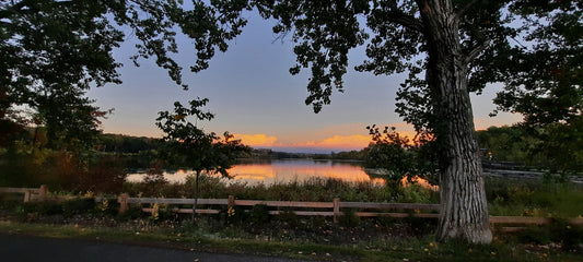 Crépuscule Du 24 Septembre 2021 18H35 (Vue Bp2) Lac Des Nations À Sherbrooke.