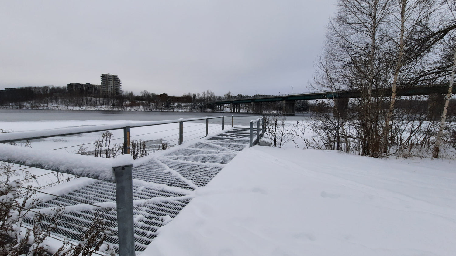 Rivière Magog 2021-12-19 (Vue T1)