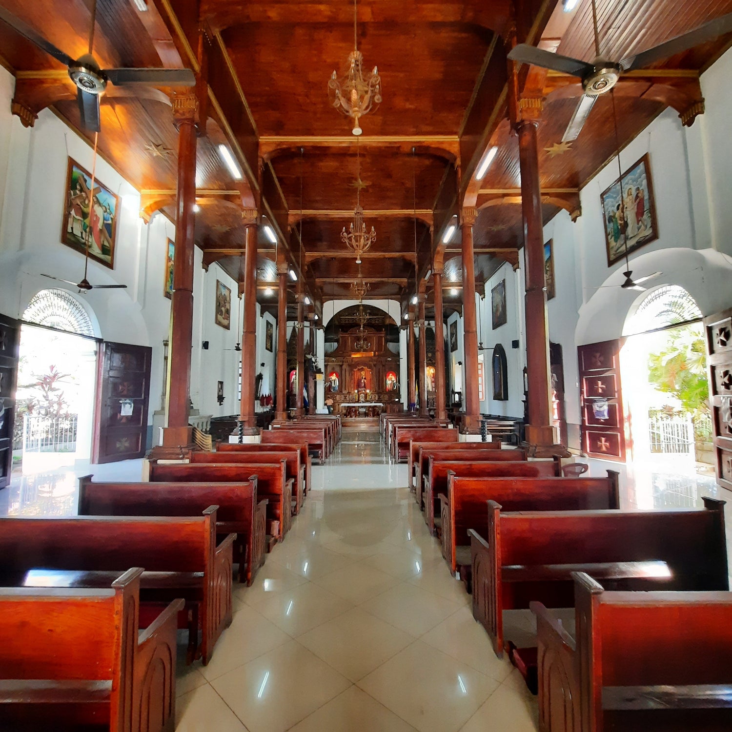 Iglesia Dulce Nombre De Jesús El Calvario