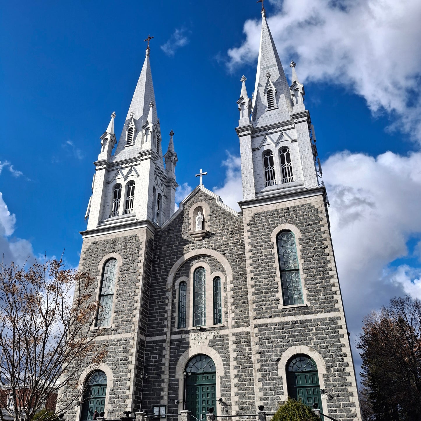 Église de Sainte-Thècle